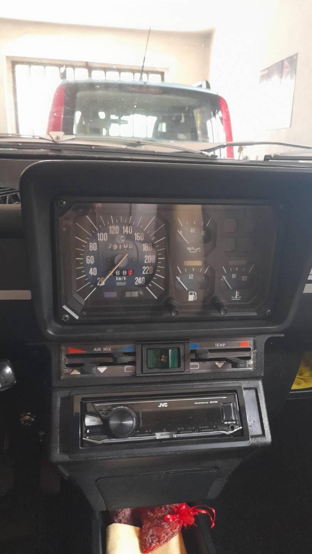 Alfa Romeo Alfetta GT 1600 d'epoca a Milano (14)