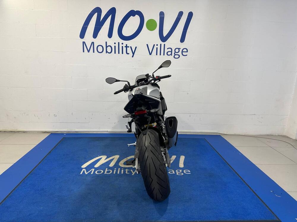 Aprilia Tuono V4 (2025 - 26) (3)