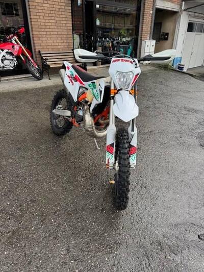 KTM 250 EXC TPI Six Days (2021) usata