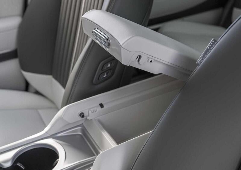 Hyundai Ioniq (2025-->>) (18)