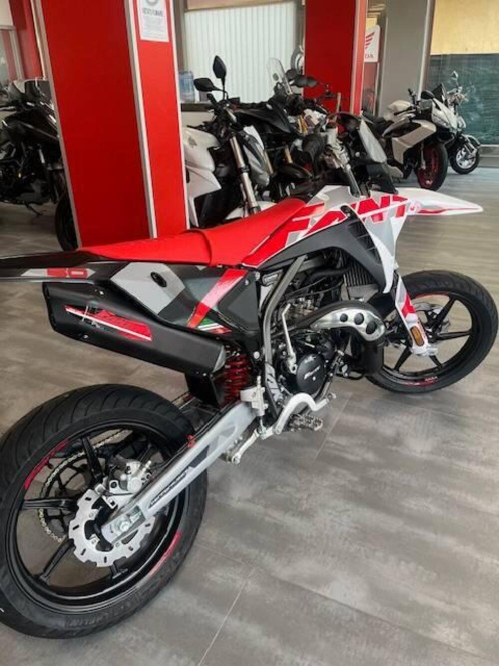 Fantic Motor XM 50 Performance (2025 - 26) (2)