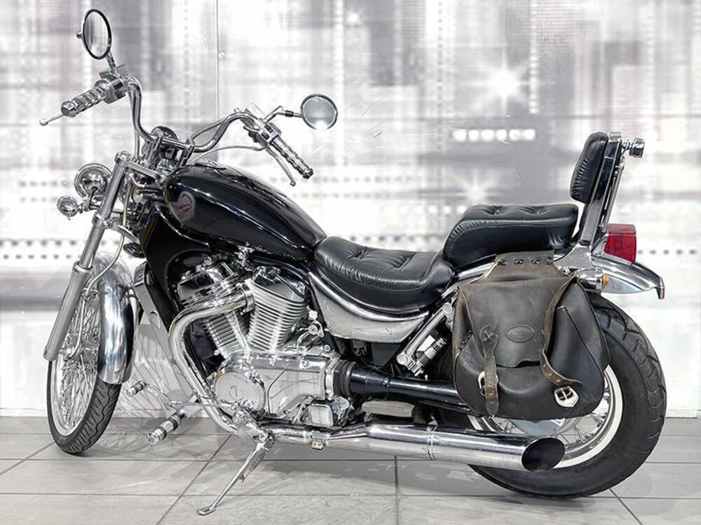 Suzuki VS 800 GL (1992 - 98) (2)