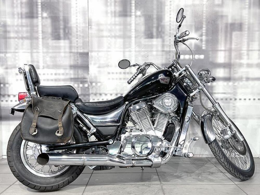 Suzuki VS 800 GL (1992 - 98) (8)