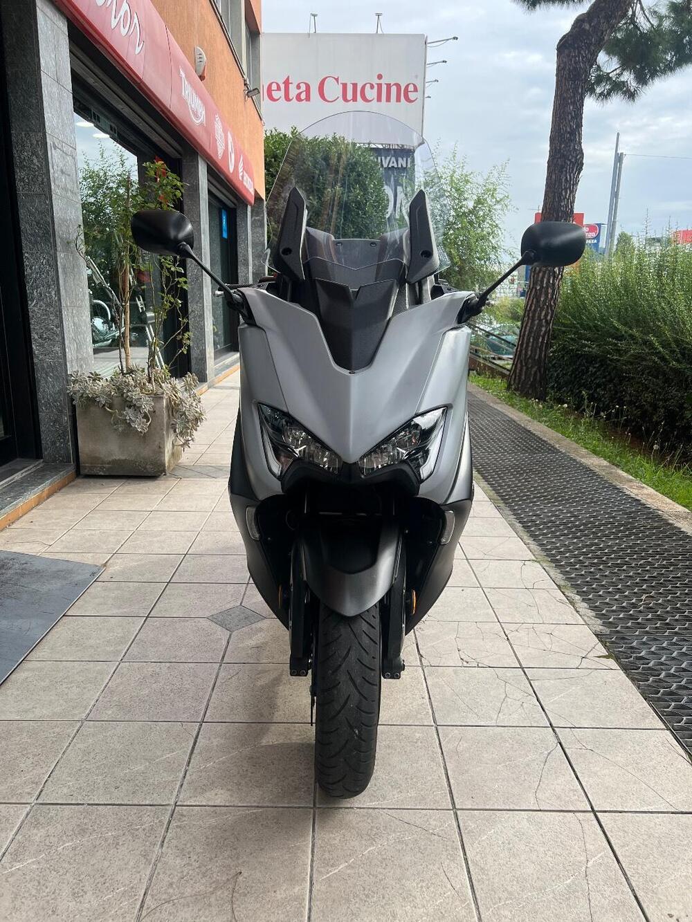 Yamaha T-Max 560 (2020 - 21) (3)