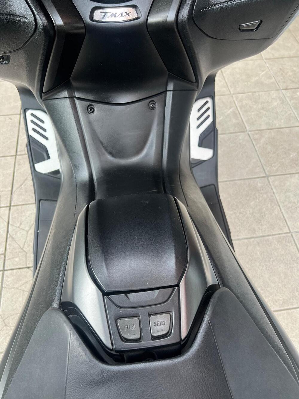 Yamaha T-Max 560 (2020 - 21) (8)