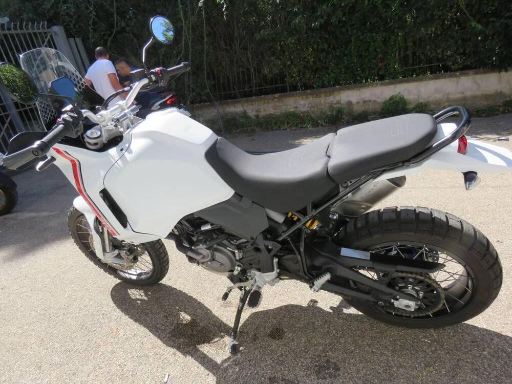 Ducati DesertX (2022 - 25) (5)