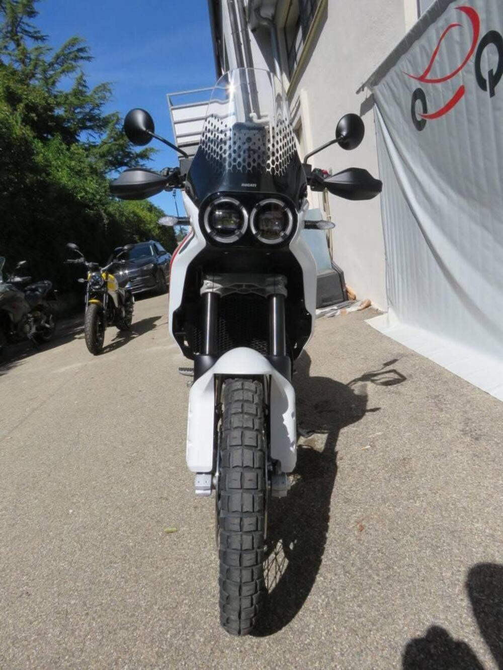 Ducati DesertX (2022 - 25) (7)