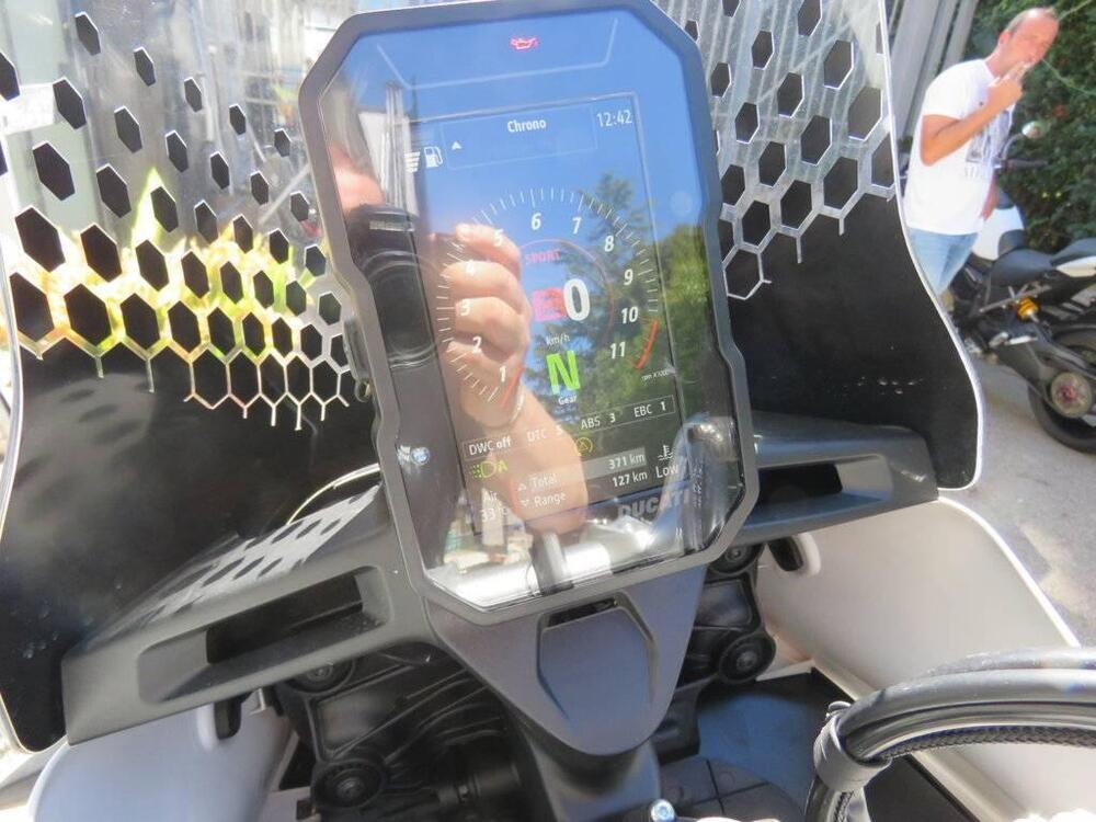 Ducati DesertX (2022 - 25) (14)