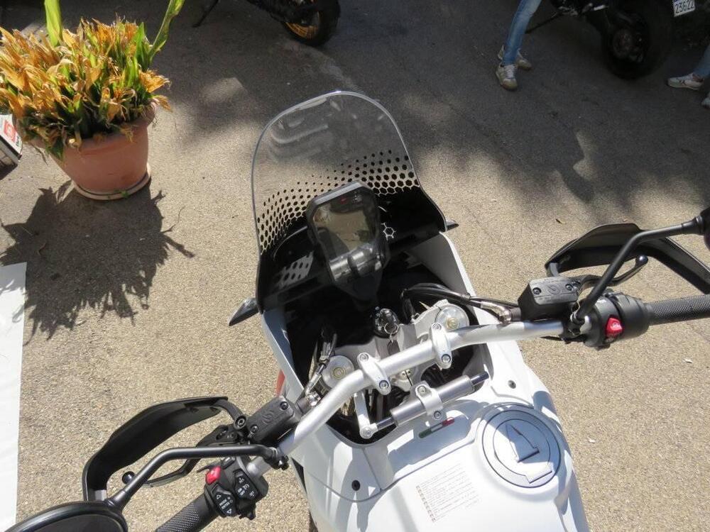 Ducati DesertX (2022 - 25) (15)