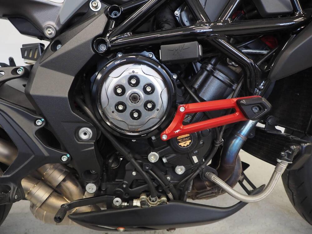 MV Agusta Brutale 800 RR (2021 - 25) (2)