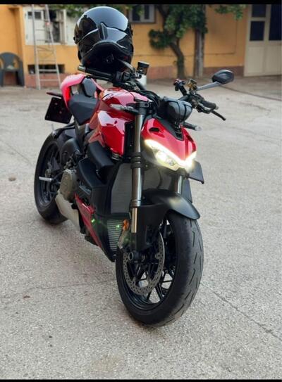 Ducati Streetfighter V4 (2023 - 24) usata