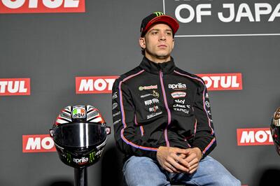 MotoGP 2025. GP del Giappone. Marco Bezzecchi, primo dopo due cadute: "Gli incidenti? Penso che siano pi&ugrave; derivati dalla gomma anteriore di stamattina"