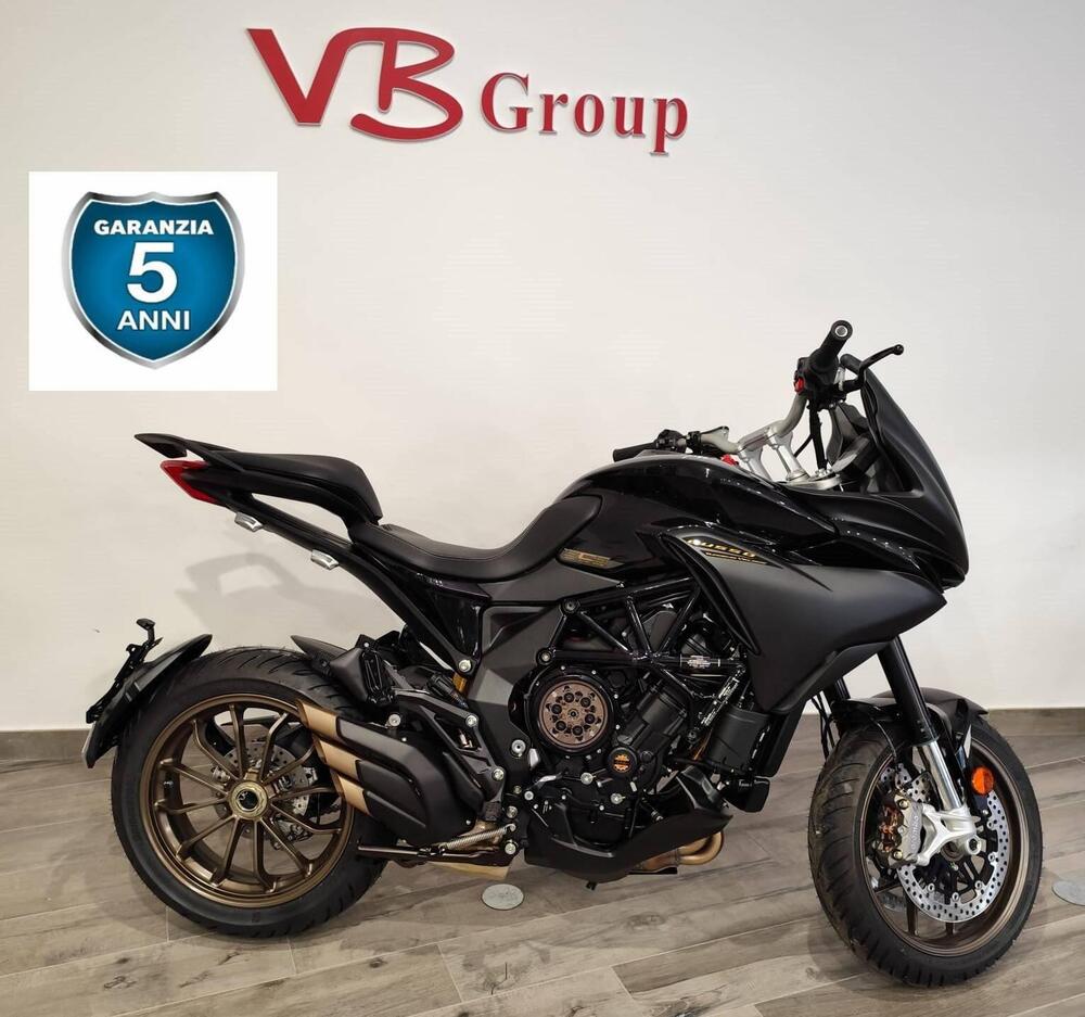 MV Agusta Turismo Veloce 800 Lusso (2021 - 23) (3)