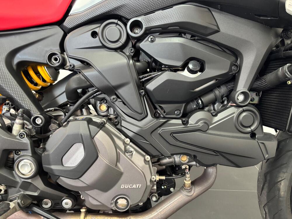 Ducati Monster 937 + (2021 - 25) (5)