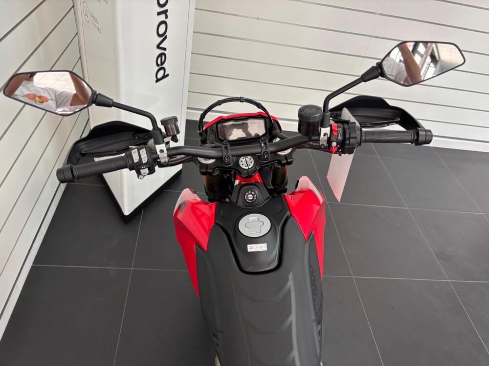 Ducati Hypermotard 698 Mono (2024 - 26) (8)