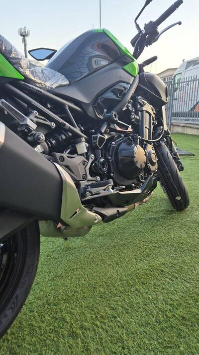 Kawasaki Z 900 (2025 - 26) nuova
