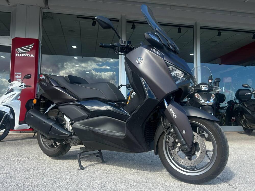 Yamaha X-Max 300 Tech Max (2021 - 24)