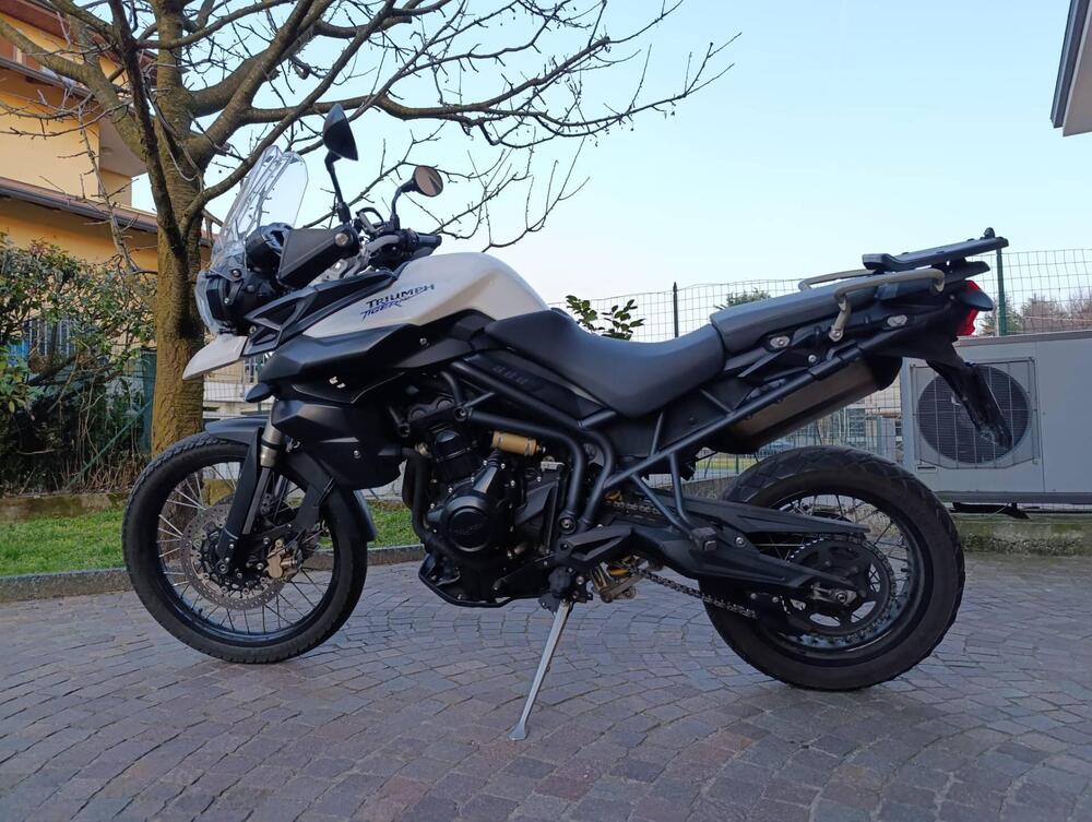 Triumph Tiger 800 XC ABS (2010 - 14) (2)