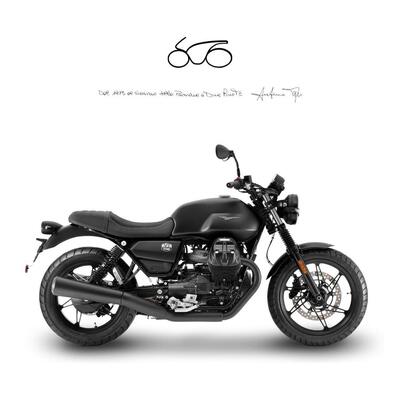 Moto Guzzi V7 Stone (2025) nuova