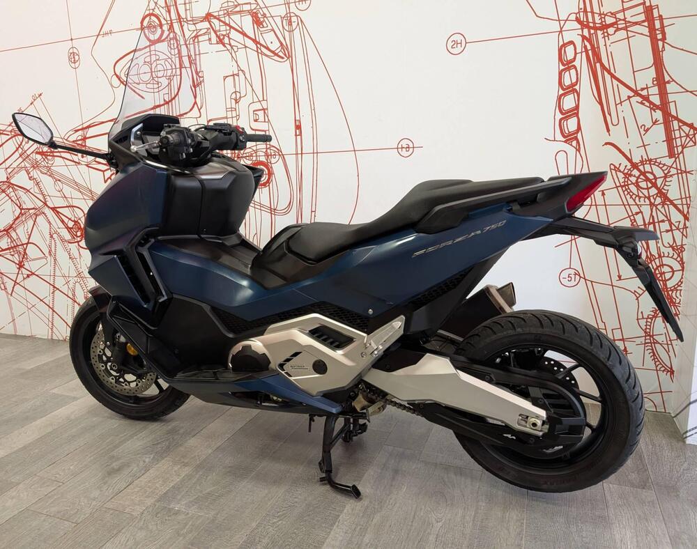 Honda Forza 750 DCT (2021 - 24) (8)