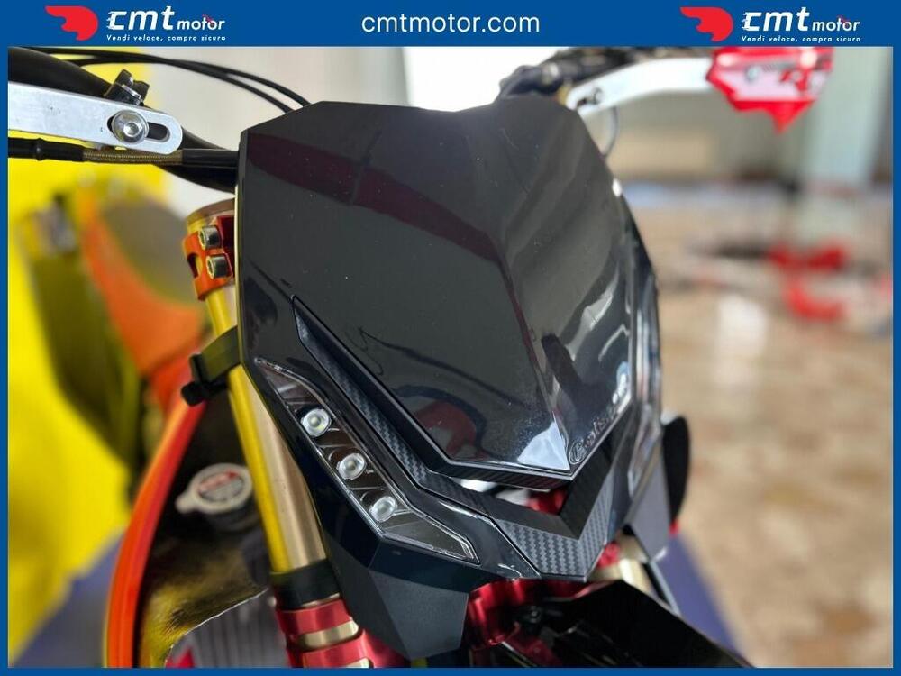 Honda CRF 450 R (2005) (6)