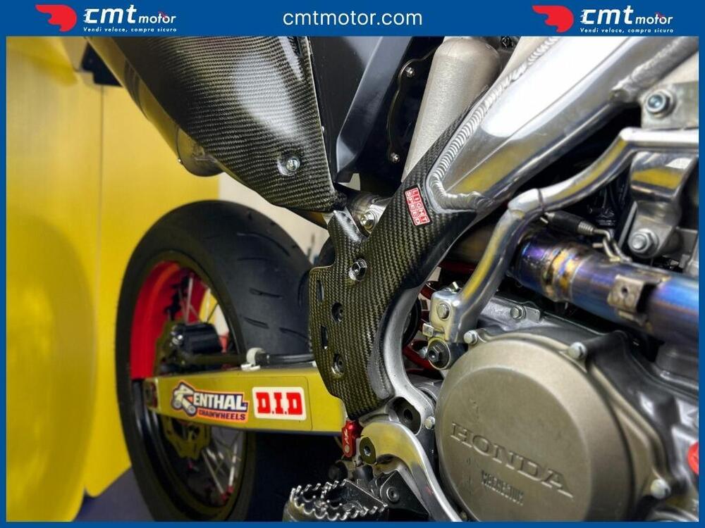 Honda CRF 450 R (2005) (9)