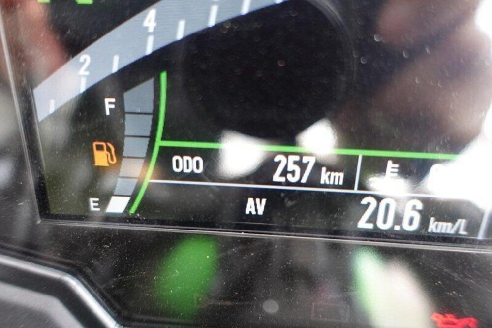 Kawasaki Ninja ZX-4RR (2024 - 26) (3)