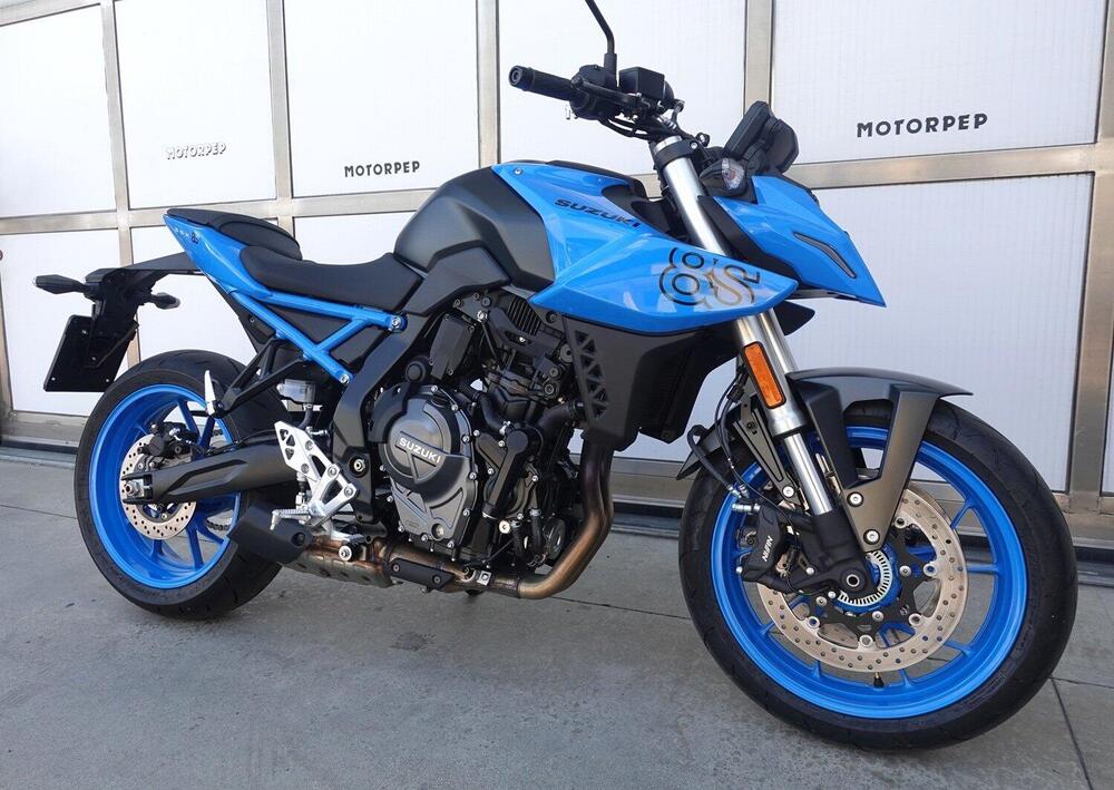 Suzuki GSX-8S (2023 - 24)