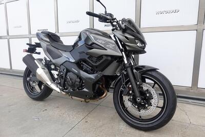 Kawasaki Z7 Hybrid (2024 - 25) usata