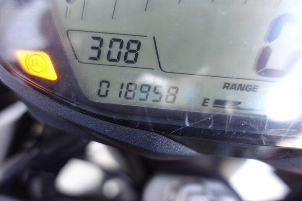 Suzuki SV 650 (2016 - 20) (3)