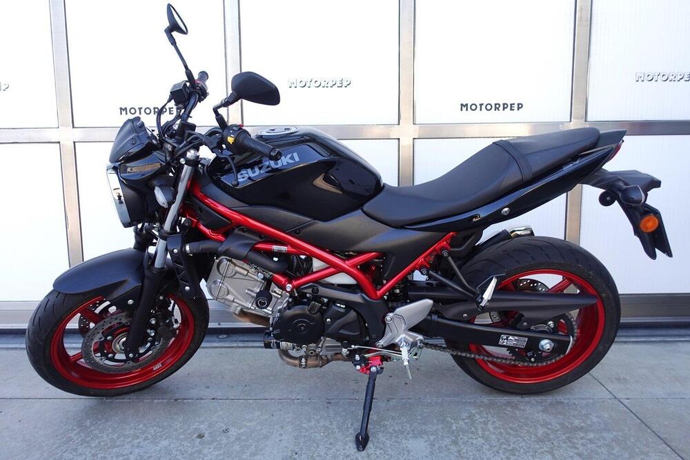 Suzuki SV 650 (2016 - 20) (4)