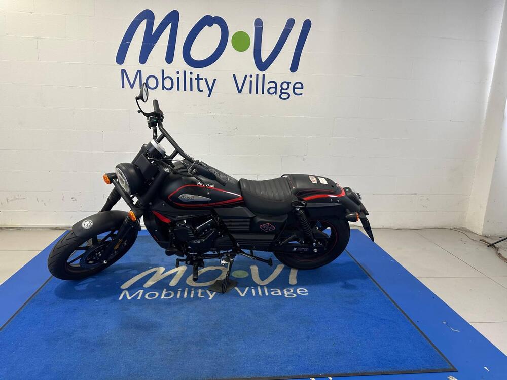 Um Italia Renegade Vegas 300 (2023 - 26) (5)