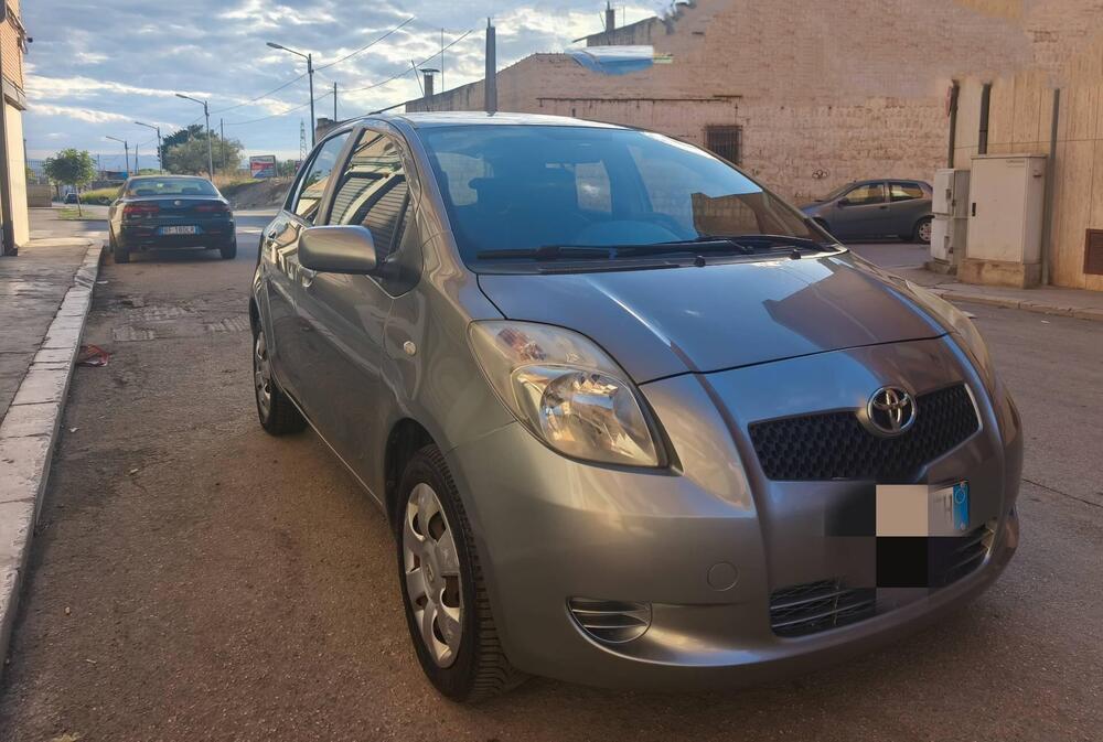 Toyota Yaris usata a Foggia (3)