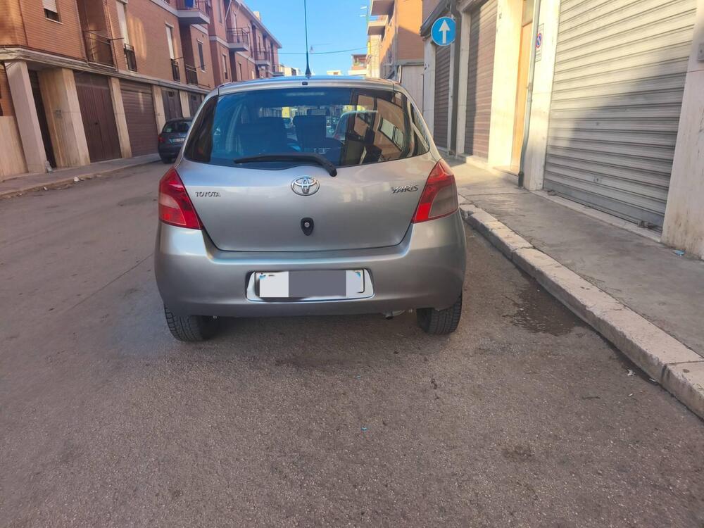 Toyota Yaris usata a Foggia (5)