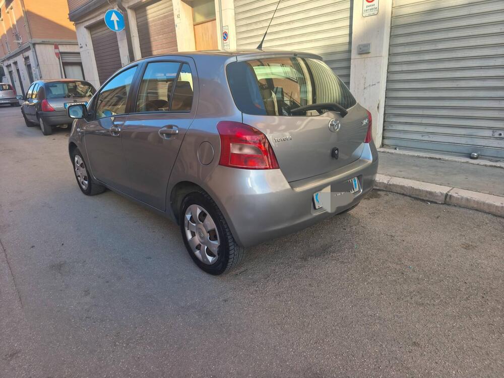 Toyota Yaris usata a Foggia (6)