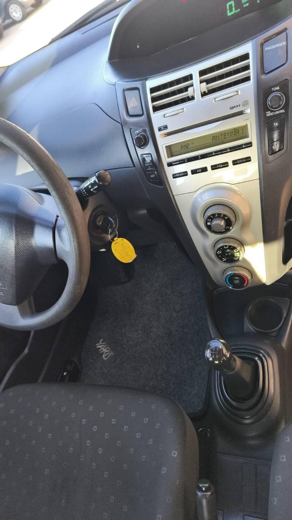 Toyota Yaris usata a Foggia (10)