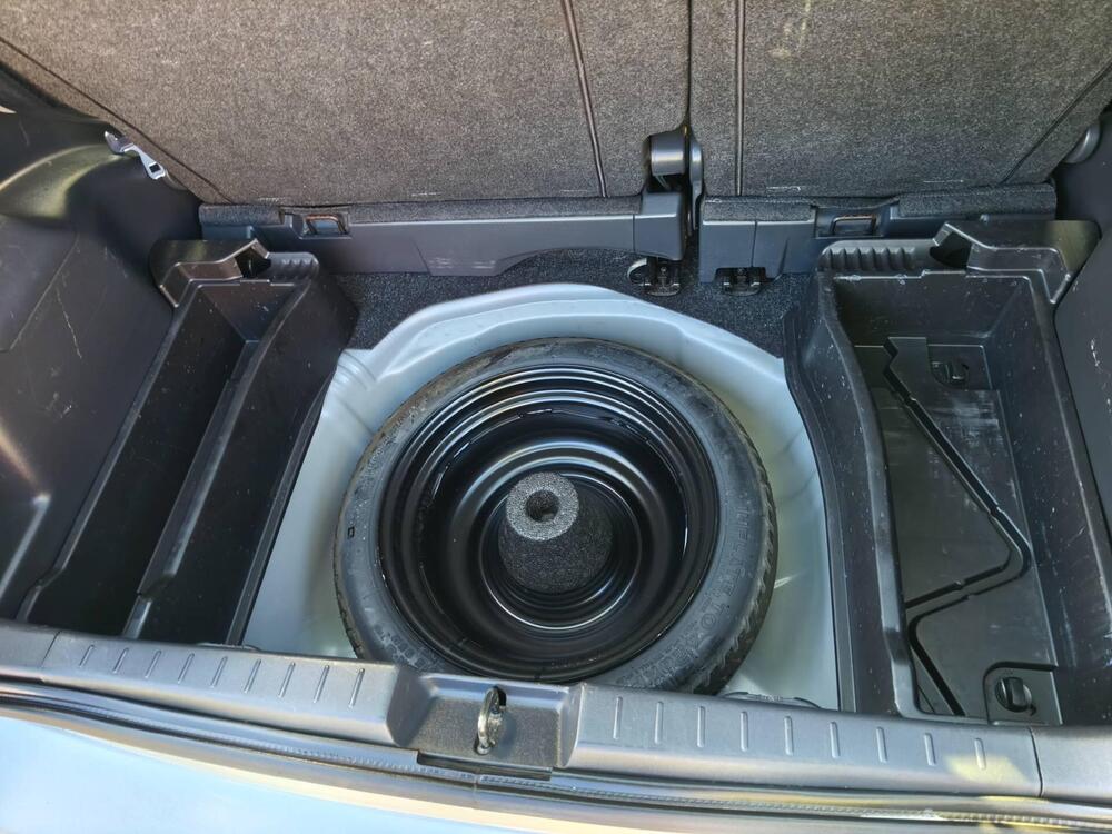 Toyota Yaris usata a Foggia (11)