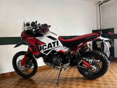 Ducati DesertX Rally (2024 - 25) usata