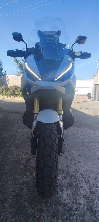 Honda X-ADV 750 Travel (2025) usata