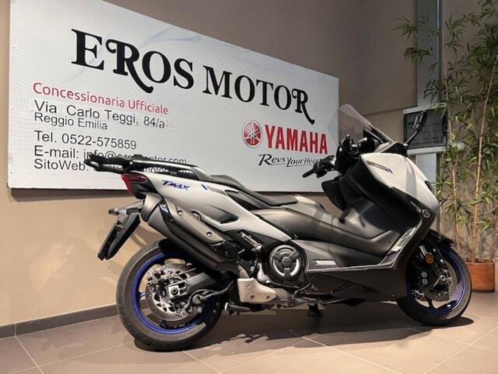 Yamaha T-Max 560 (2020 - 21) (4)