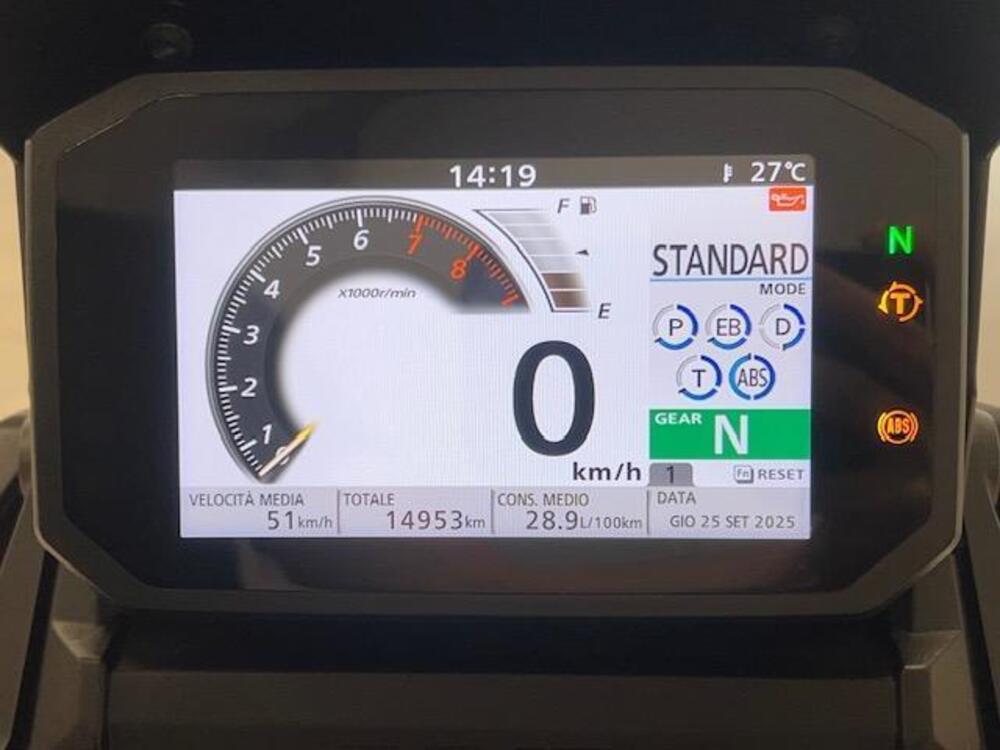 Honda X-ADV 750 DCT Travel (2021 - 24) (8)