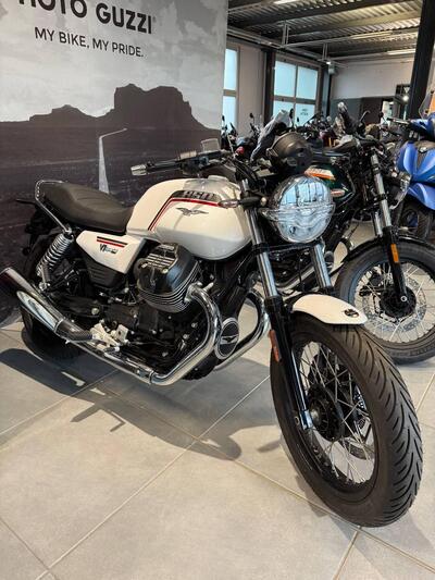 Moto Guzzi V7 Special (2025) nuova