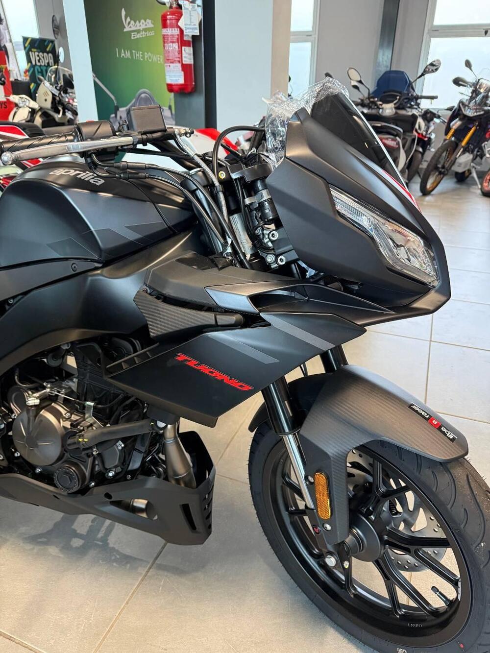 Aprilia Tuono 125 (2025 - 26) (2)