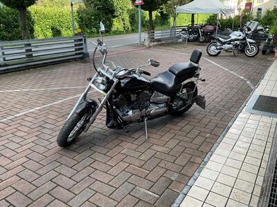 Yamaha XVS 1100 Drag Star (1999 - 06) usata
