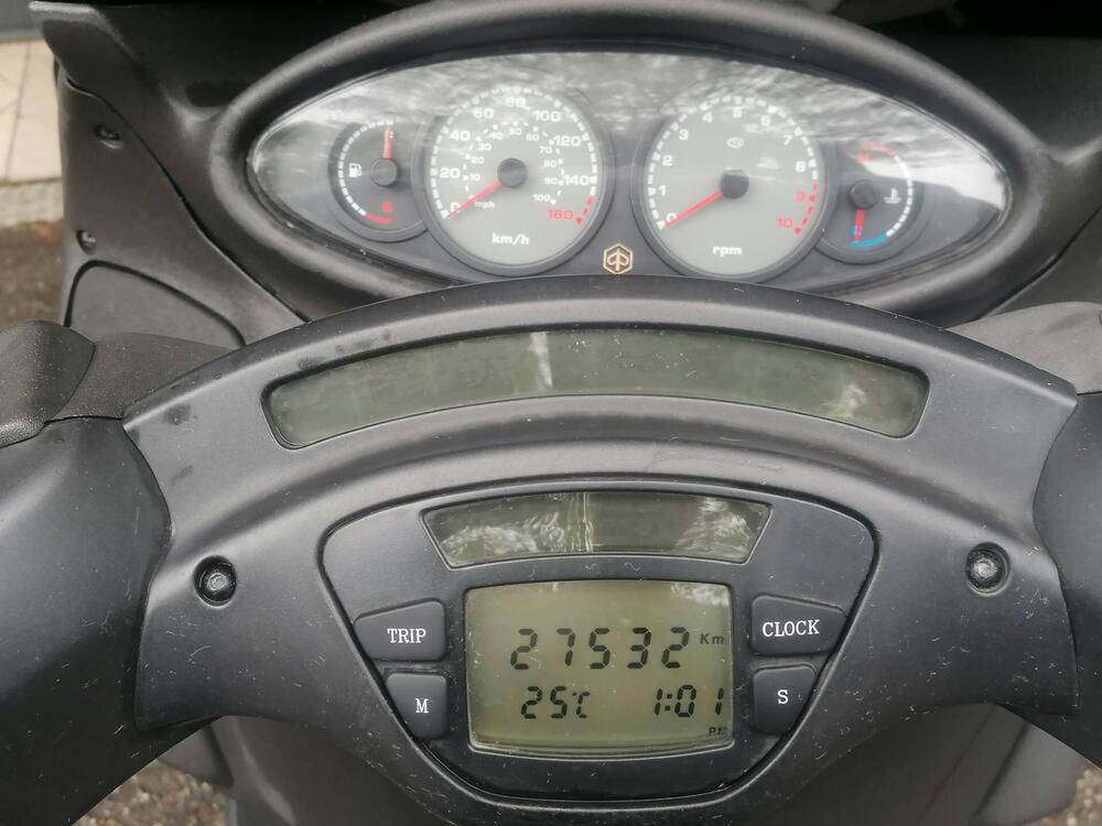 Piaggio X9 250 (2002) (5)