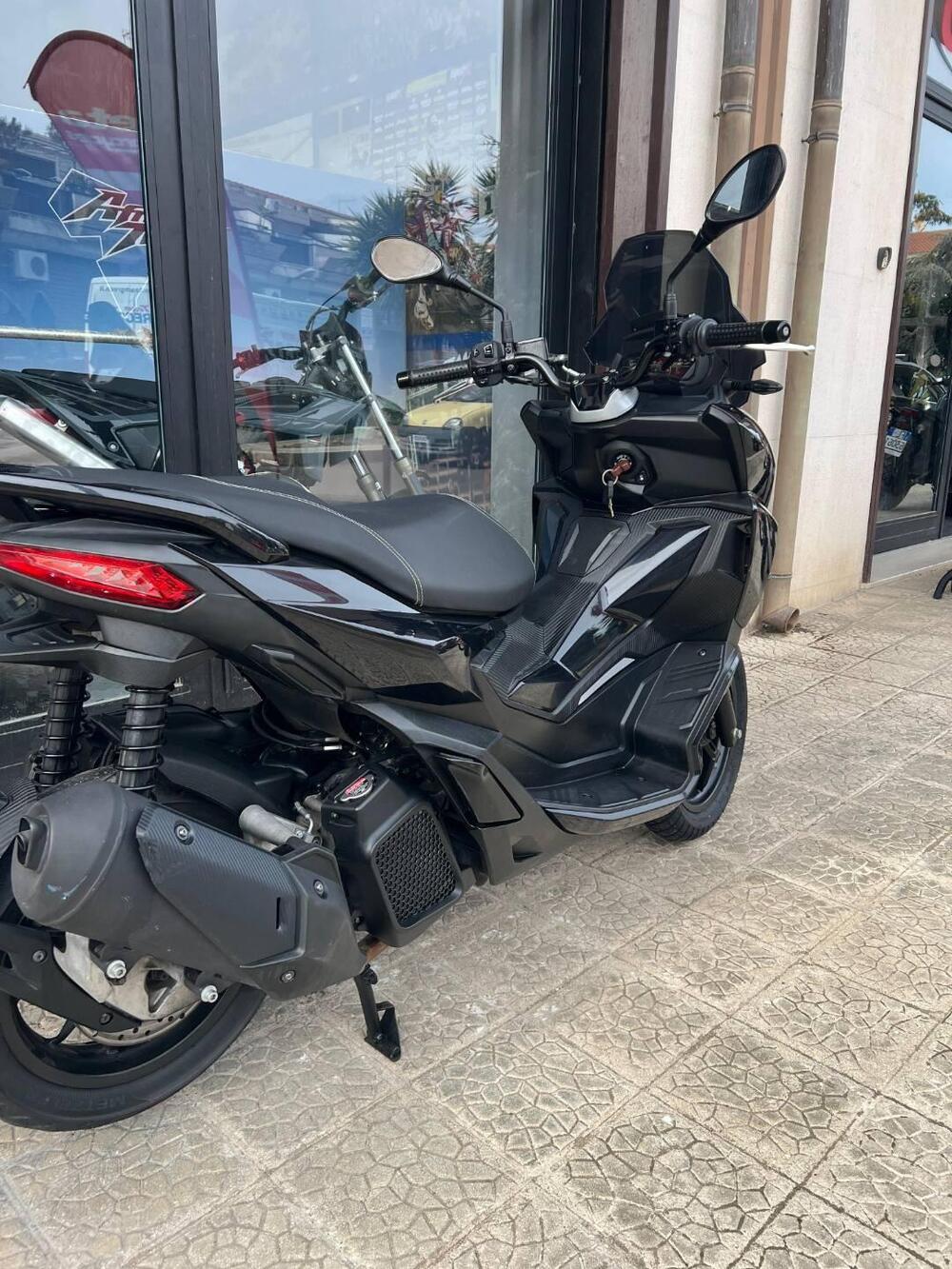 Aprilia SR GT 125 (2022 - 24) (5)