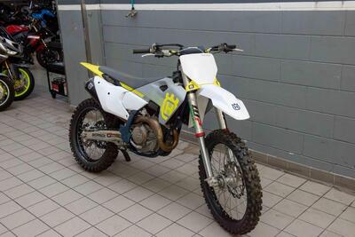 Husqvarna FC 450 (2024) usata