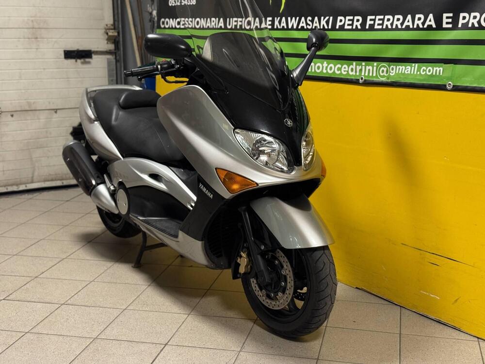 Yamaha T-Max 500 (2004 - 07) (4)