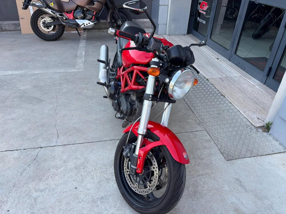 Ducati Monster 695 (2006 - 08) (3)