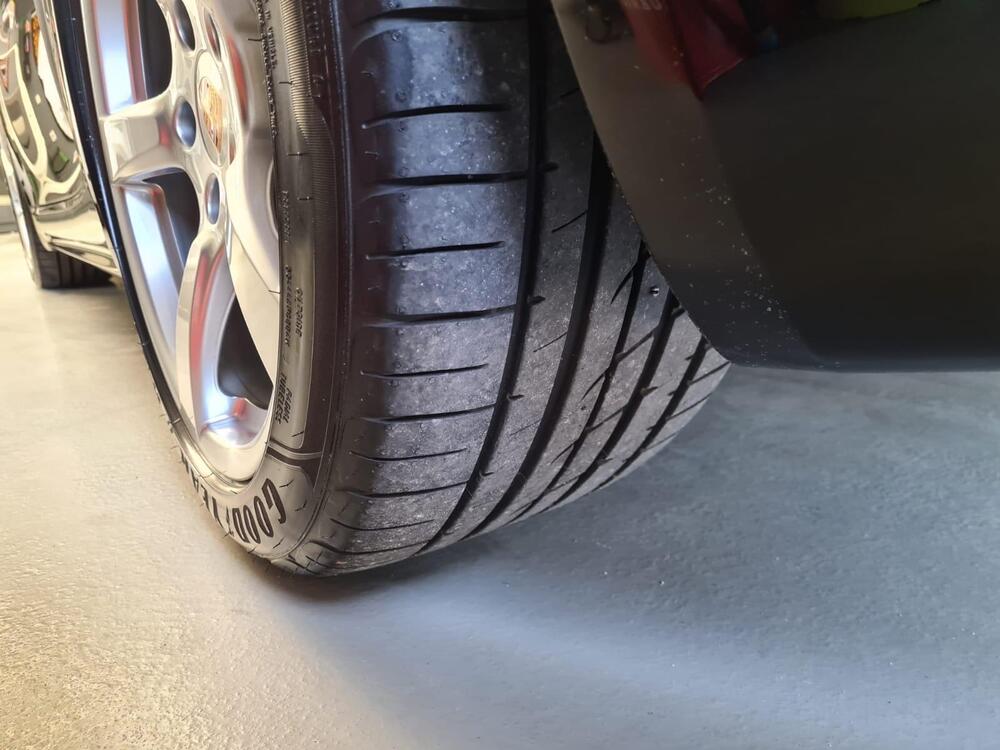 Porsche 718 Cayman  usata a Rovigo (7)